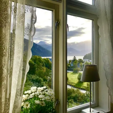 Fjord View 4* סטראנדה